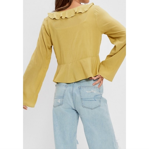 🌱American Eagle Tie-Front Blouse - Picture 2 of 7